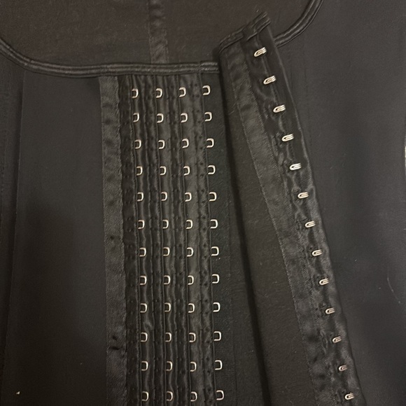 COPY - waist sculpting wear, shape wear - Picture 3 of 3